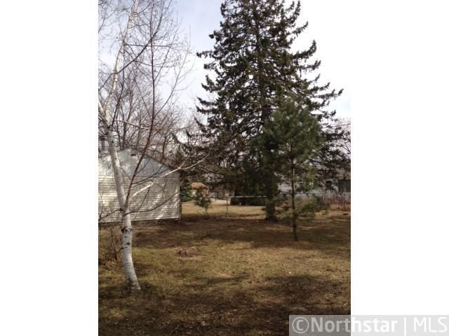 9120 Oakland Ave S, Bloomington, MN 55420