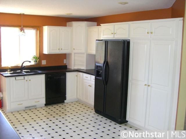 400 Highview Dr W, Sartell, MN 56377