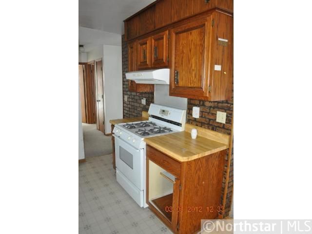1890 Magnolia Ave E, Saint Paul, MN 55119