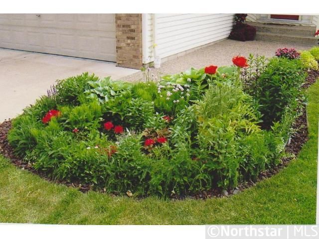 31077 Peninsula Ave, Lindstrom, MN 55045
