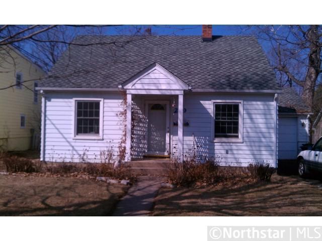 239 Walker Ave N, Wayzata, MN 55391