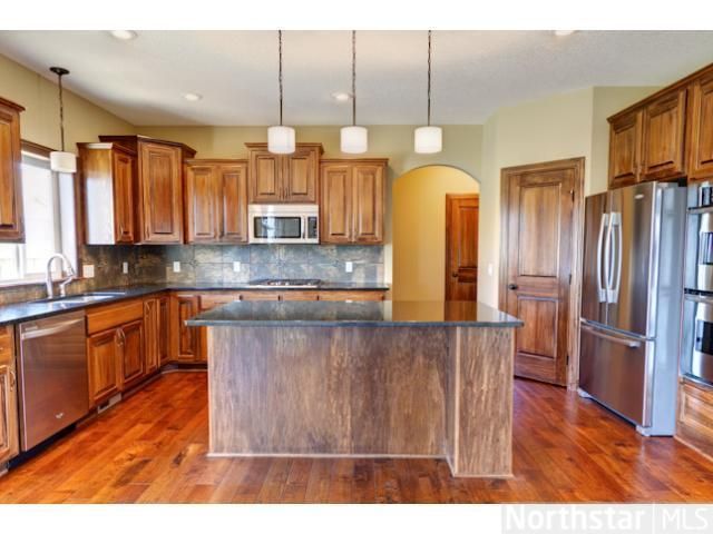 6224 Troy Ln, Maple Grove, MN 55311