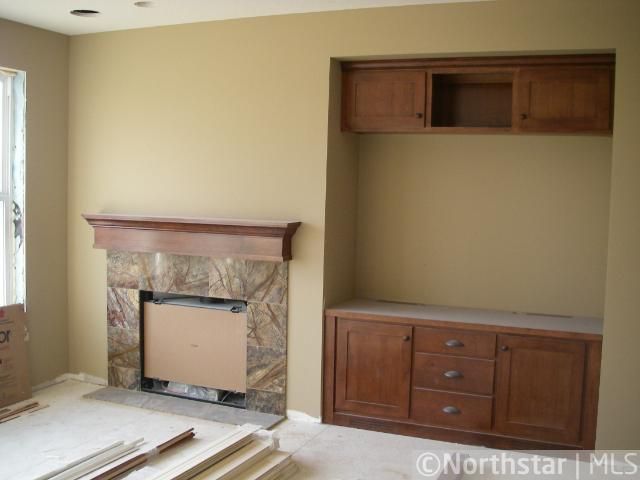 6255 Peony Ln N, Maple Grove, MN 55311