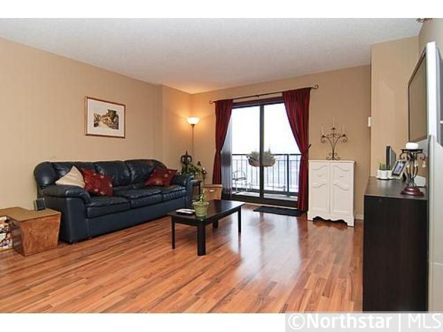 401 S 1st St #405, Minneapolis, MN 55401