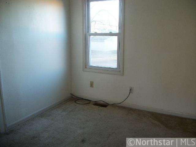 1390 Prosperity Ave, Saint Paul, MN 55106
