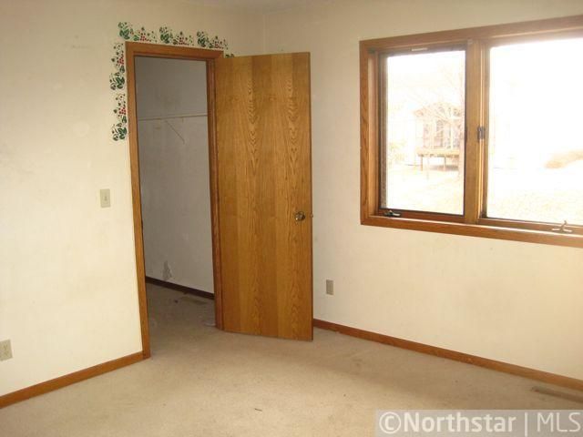 830 10th St S, Delano, MN 55328