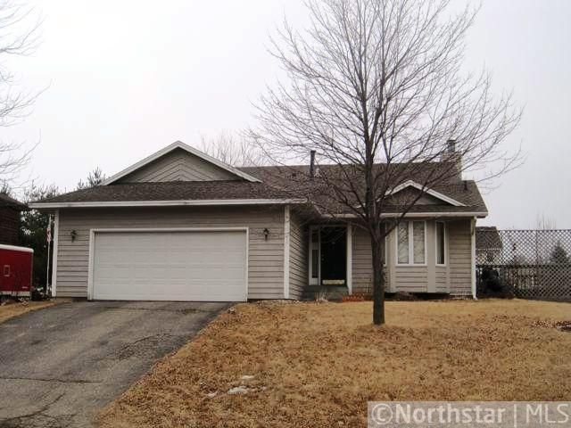 830 10th St S, Delano, MN 55328