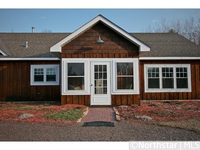 2580 420th St W, Harris, MN 55032
