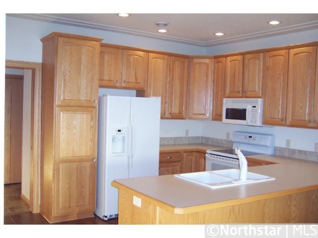 1012 Katelyn Cir, Montgomery, MN 56069