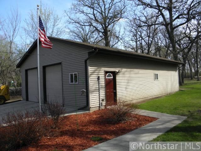 25171 Albers Ave, Faribault, MN 55021