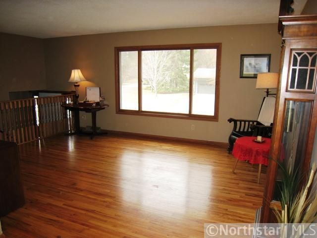 18847 Valley Dr, Minnetonka, MN 55345