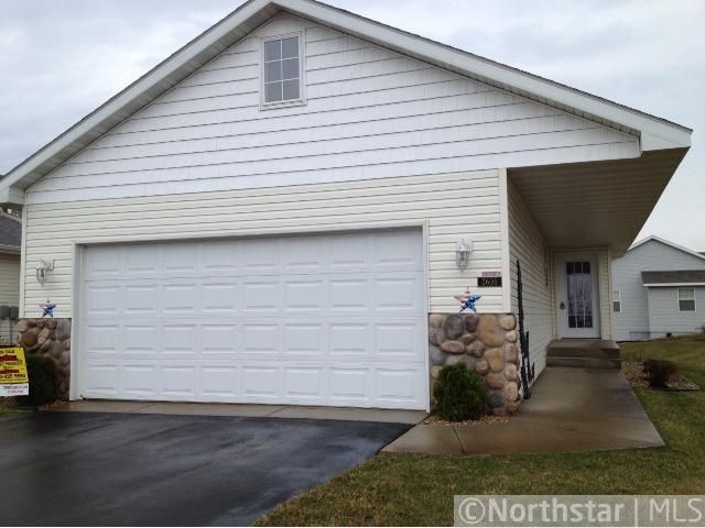 2605 Alpine Ct, Monticello, MN 55362