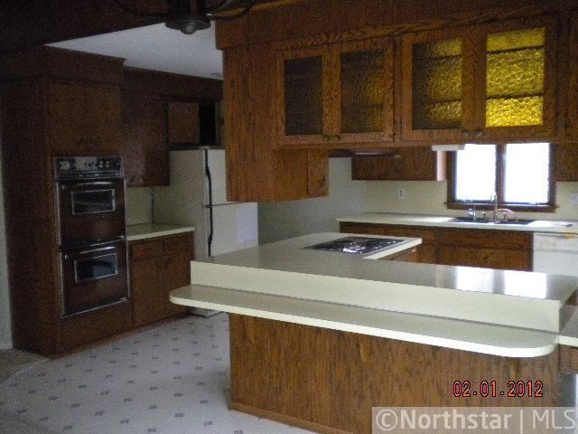 8256 Eagle Creek Blvd, Shakopee, MN 55379
