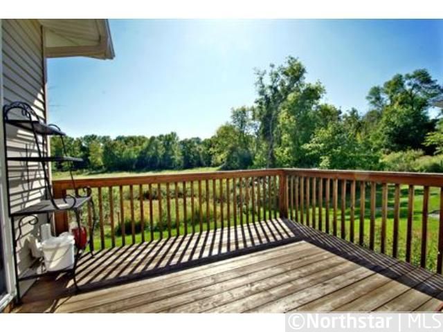 5059 E Oak Point Dr, Prior Lake, MN 55372