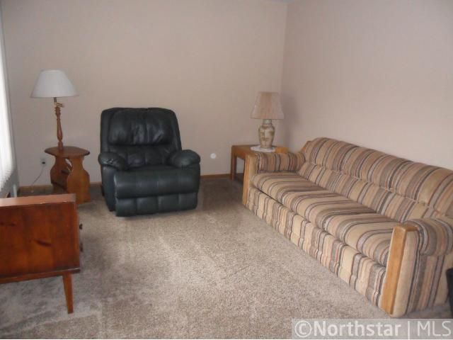 16924 Willow Ln SW, Prior Lake, MN 55372