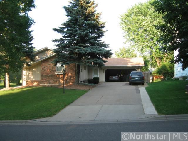 4848 Aquila Ave N, New Hope, MN 55428