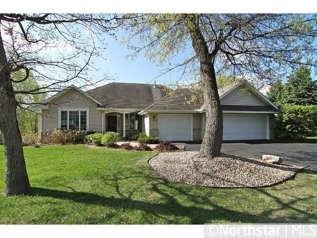 4865 Four Seasons Dr, Eagan, MN 55122