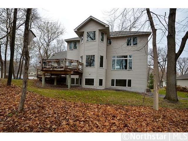 8933 Tewsbury Gate, Maple Grove, MN 55311