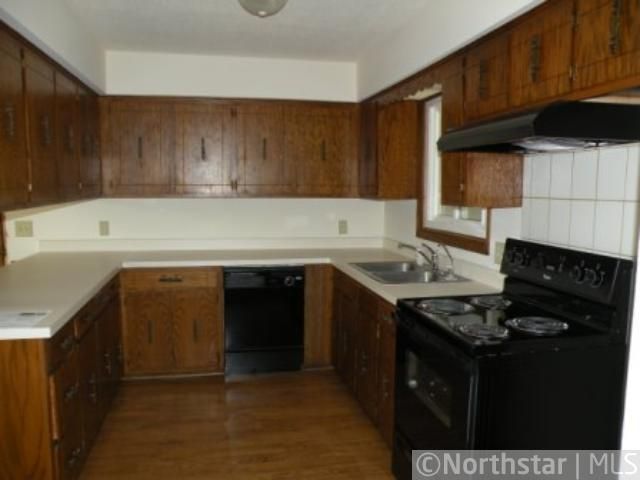 304 Sunrise Ln, Champlin, MN 55316