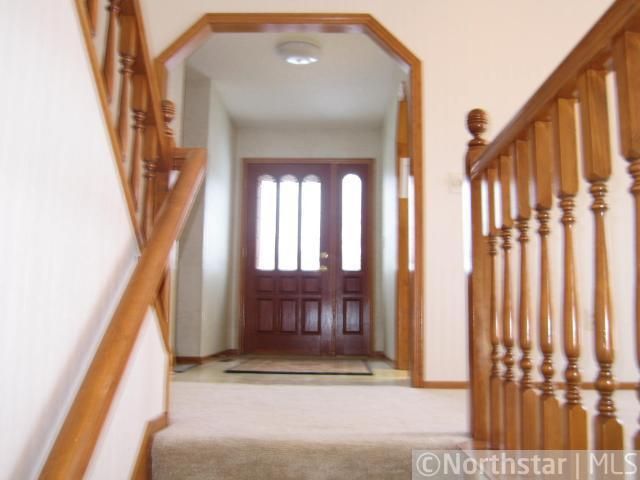 644 Pinewood Dr, Shoreview, MN 55126