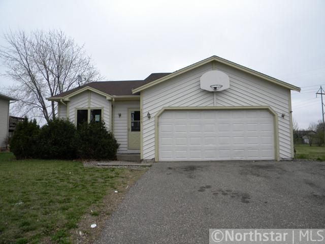 13699 Zarthan Ave S, Savage, MN 55378