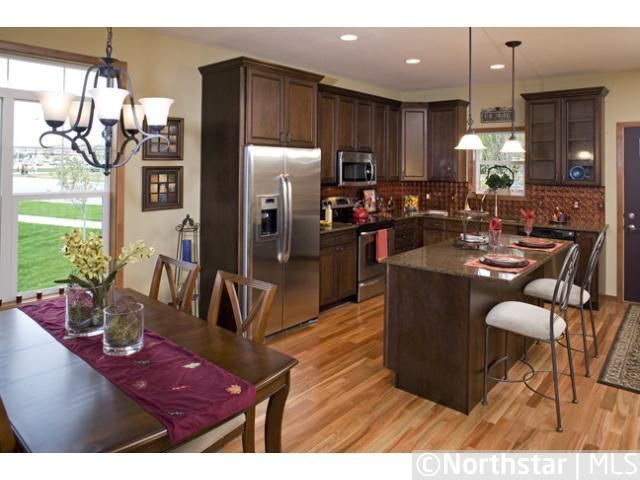 1564 Crawford Dr, West Saint Paul, MN 55118