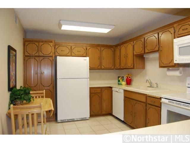 6100 Auto Club Rd #111, Bloomington, MN 55438