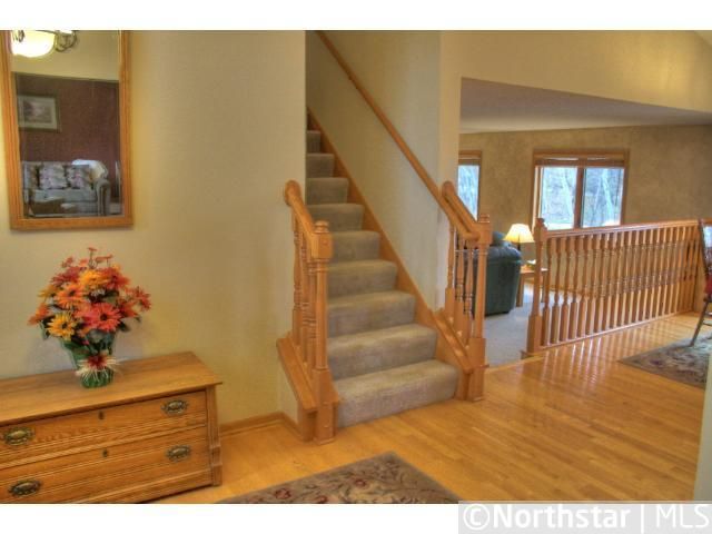 17592 Lenox Cir, Eden Prairie, MN 55347