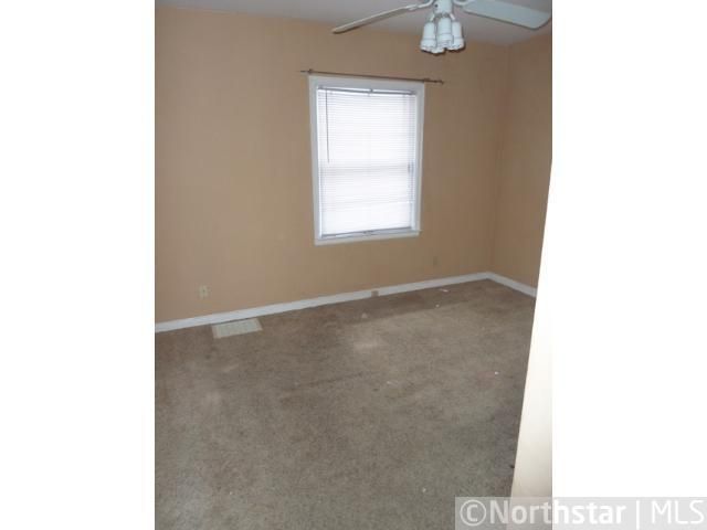 4529 Hampshire Ave N, Crystal, MN 55428