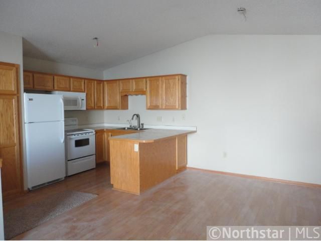 6080 Mill Run Rd, Monticello, MN 55362