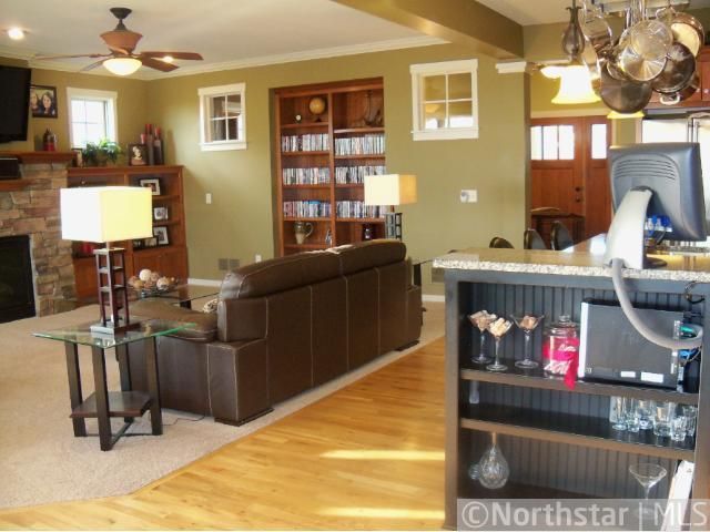 15874 Drawstone Trl, Apple Valley, MN 55124
