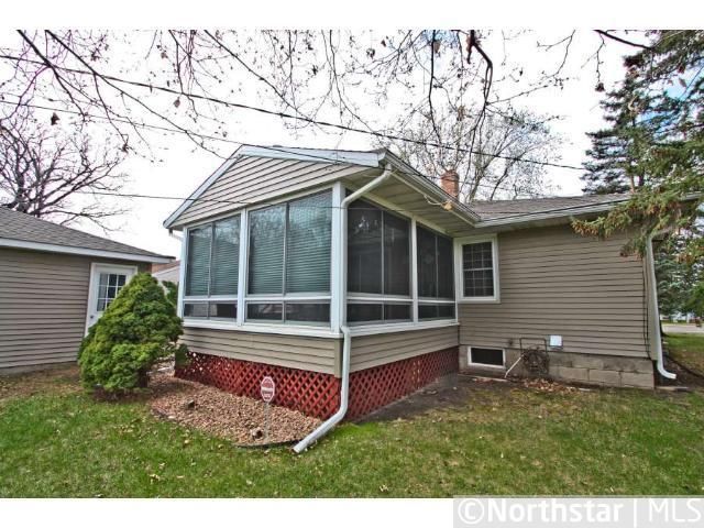 1228 7th Ave, Anoka, MN 55303