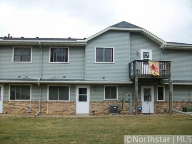 11323 Ibis St NW, Coon Rapids, MN 55433