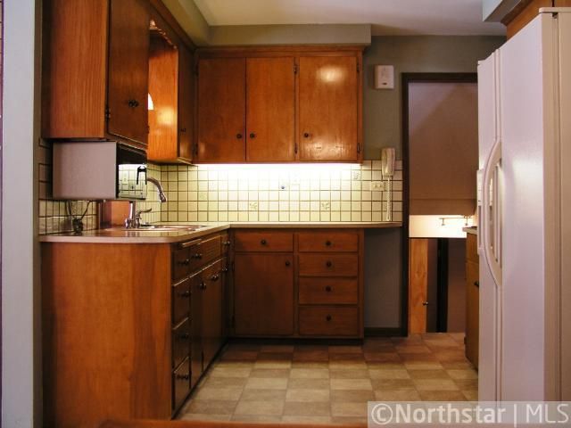 11031 Russell Ave S, Bloomington, MN 55431