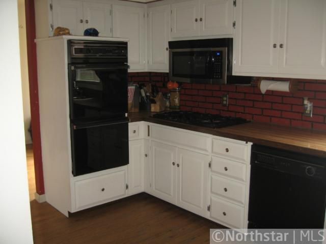 11575 98th Ave N, Maple Grove, MN 55369