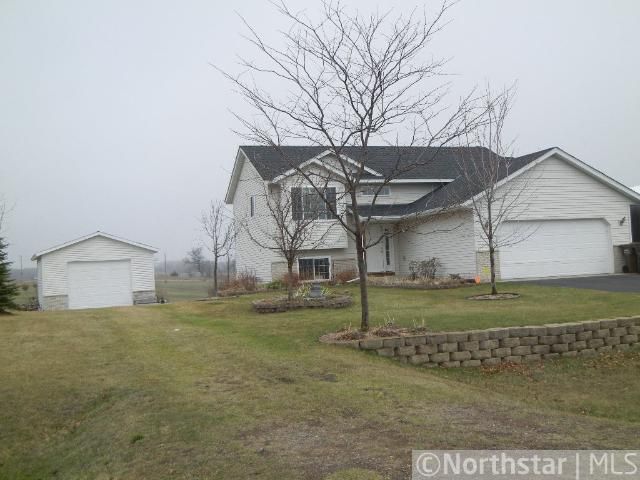 26434 105th St NW, Zimmerman, MN 55398
