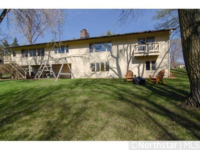 1816 Yorkshire Ave S, Minnetonka, MN 55305