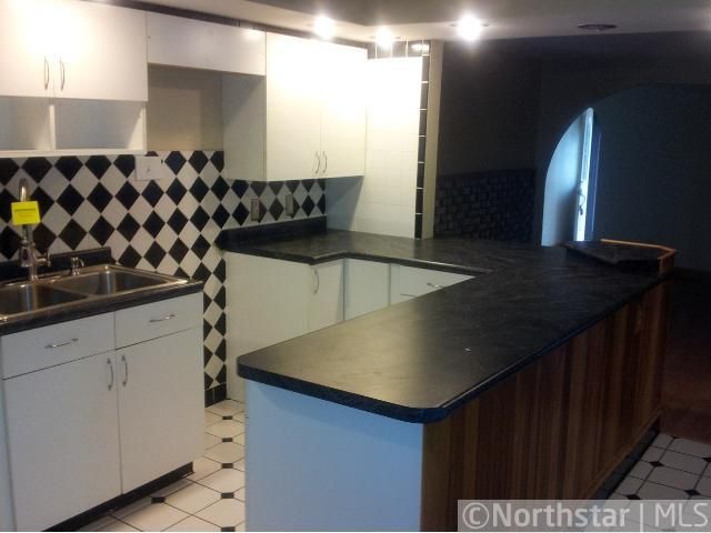 1767 Burns Ave, Saint Paul, MN 55106