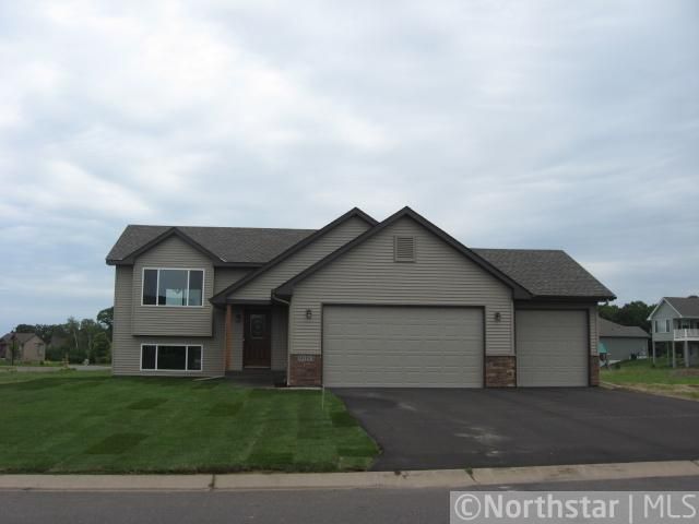 30193 Fox Run Rd, Stacy, MN 55079