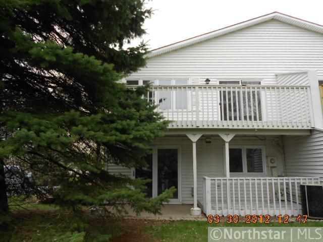 1515 W 140th St, Burnsville, MN 55337