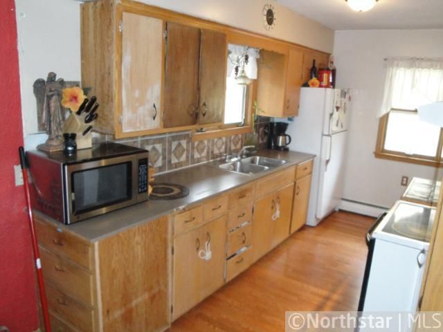 52 Winona St E, Saint Paul, MN 55107