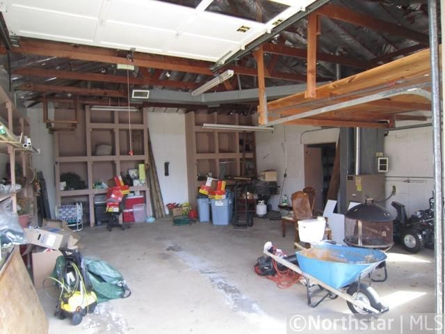 7991 Spring Lake Park Rd, Spring Lake Park, MN 55432