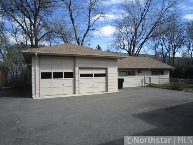 7991 Spring Lake Park Rd, Spring Lake Park, MN 55432