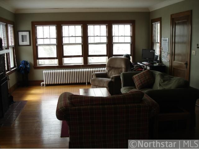 3337 Emerson Ave S, Minneapolis, MN 55408