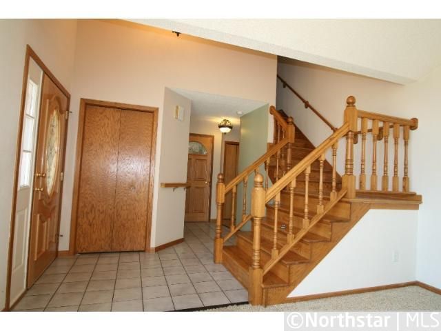 123 Egret Ln, Blaine, MN 55014