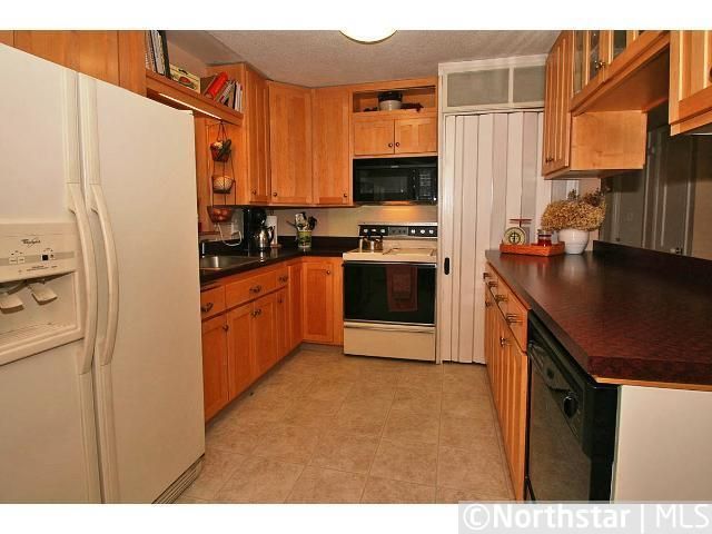 8025 W 34th St, Saint Louis Park, MN 55426