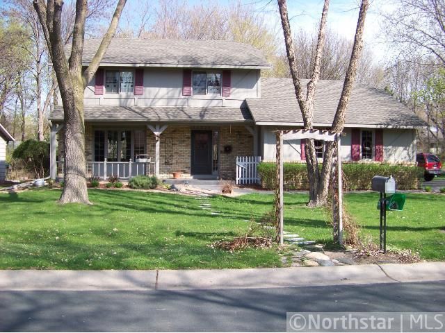 12020 Meadowlark Cir, Maple Grove, MN 55369