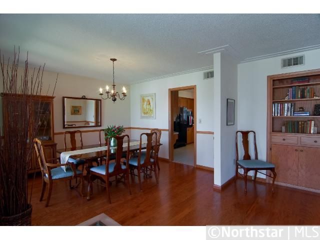5324 Birchcrest Dr, Edina, MN 55436