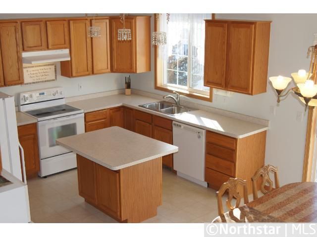 2103 Cardinal Way, Buffalo, MN 55313