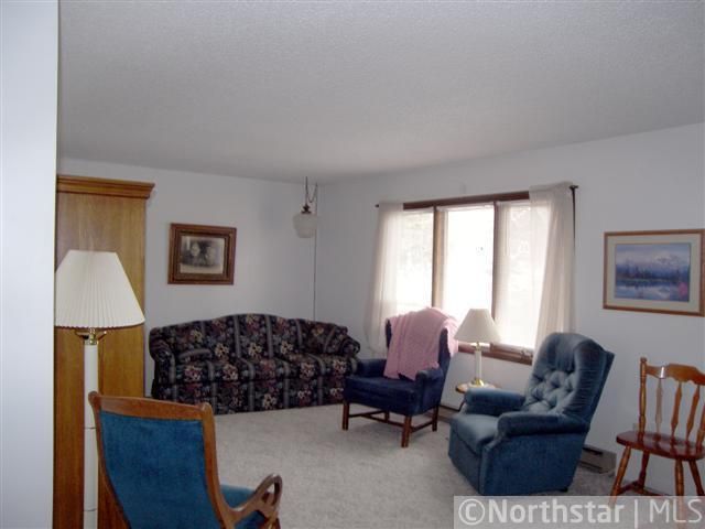 320 3rd Ave NE, Crosby, MN 56441